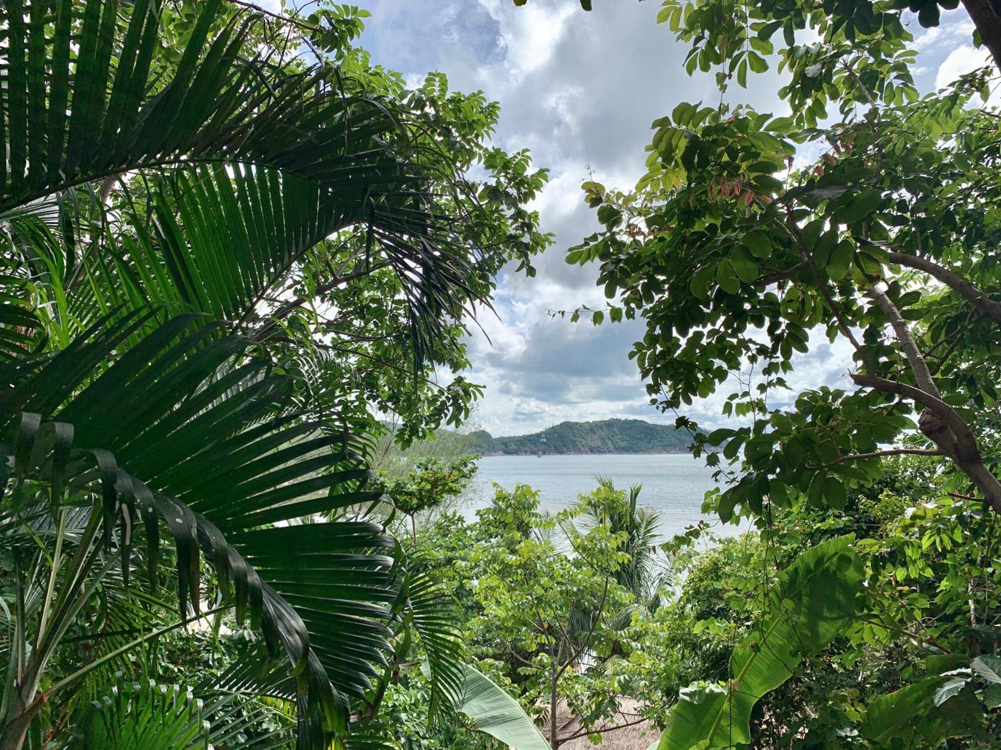 Coconut Beach Bungalows Chaloklum Quarto foto