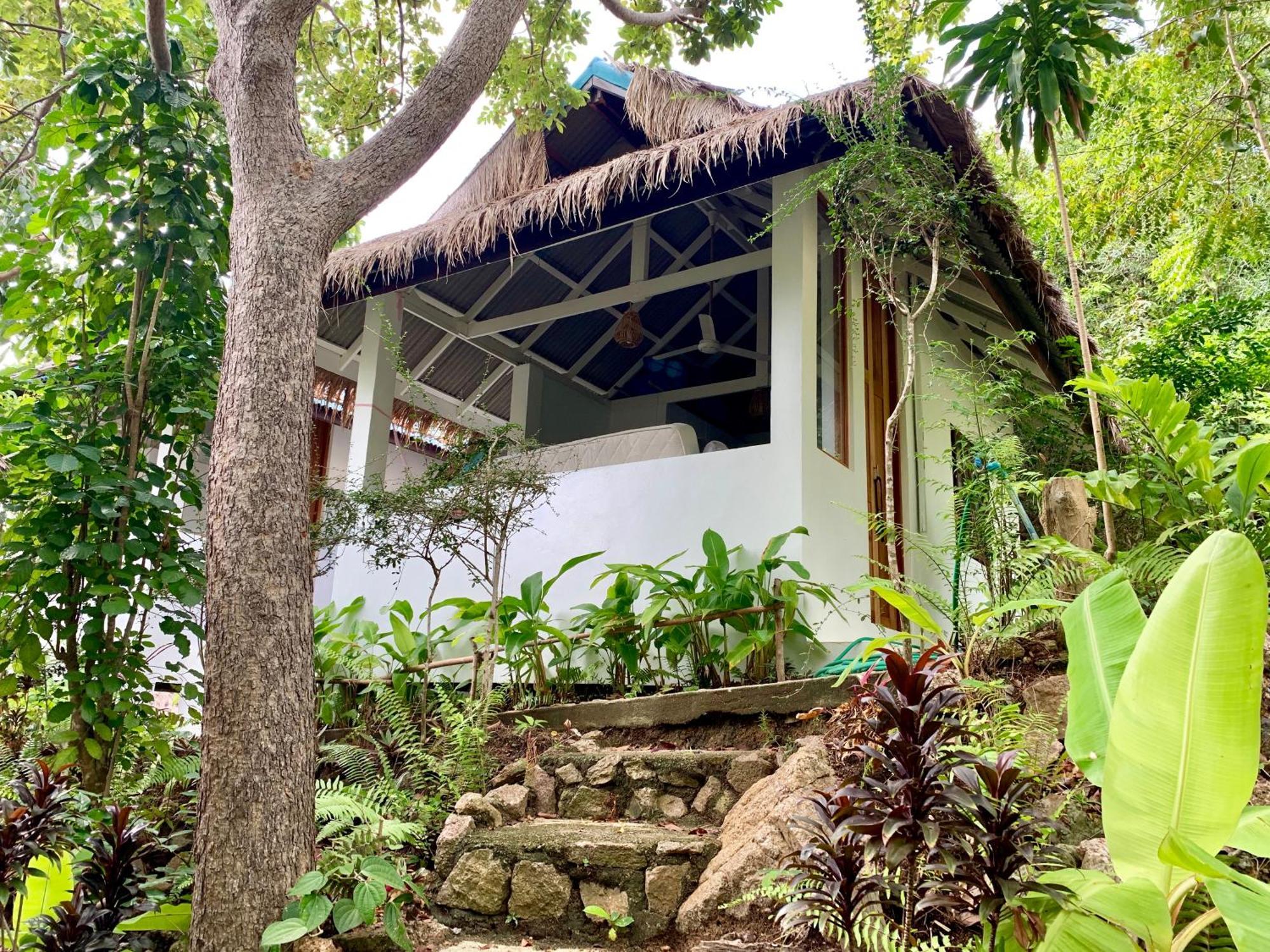 Coconut Beach Bungalows Chaloklum Quarto foto
